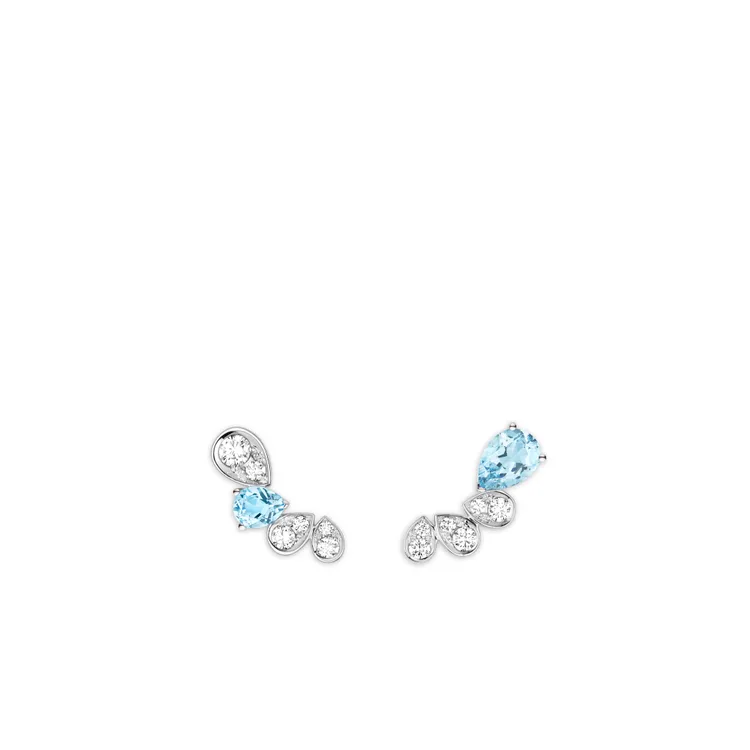Chaumet Joséphine Aigrette 18K白金耳環，鑲嵌2顆梨形海藍寶石和明亮式切割鑽石<223,000