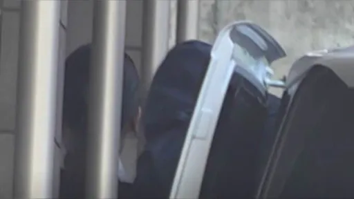 河口湖台女命案新疑點！躺床割喉亡、房內「2大異狀」添謎團