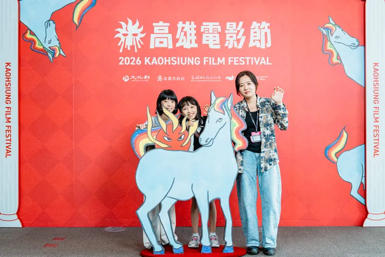 《那天，我把鯨魚送回大海》演員謝以諾、演員林瑜恩、導演張婉兒。高雄電影節提供