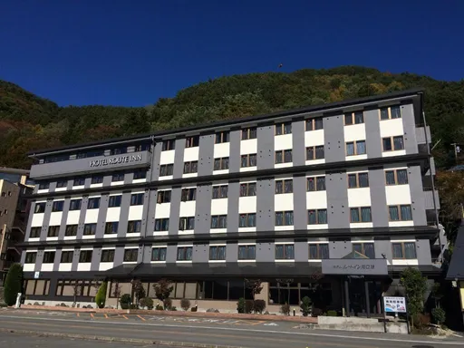 台灣女子命喪河口湖旅館　同房台女持12公分長刀被逮