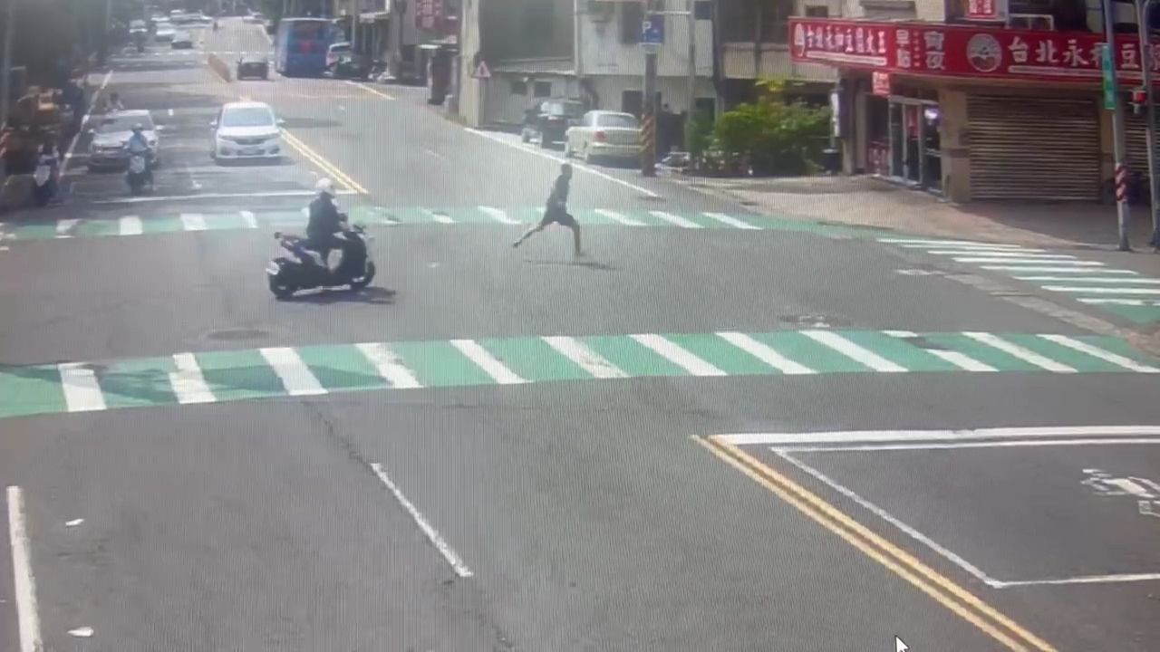 見警拔腿狂奔!泰籍男子逃200公尺遭逮 竟已逾期居留2年