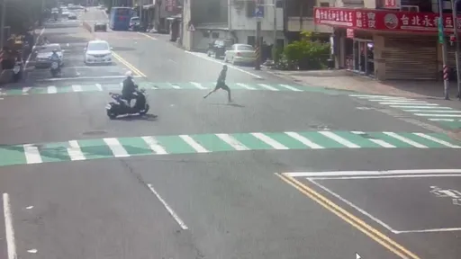 見警拔腿狂奔！泰籍男子逃200公尺遭逮　竟已逾期居留2年
