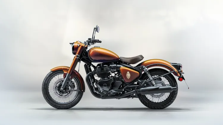 Royal Enfield Classic 650 125週年特仕版台灣售價33萬2300元，10月16日下午4點30分開放登記，至10月27日截止，相關登記及購車資訊可至官方網站查詢。業者提供