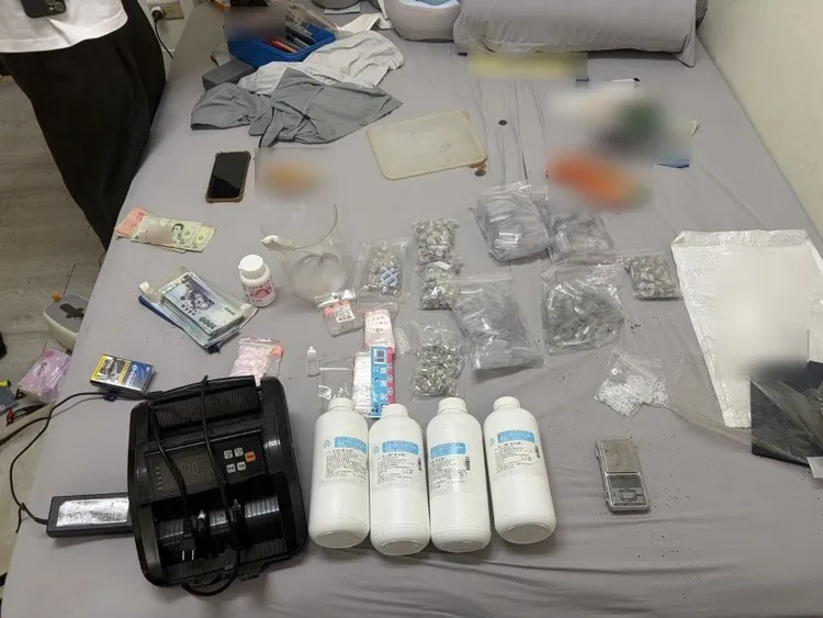 查扣毒品及分裝工具。蘆竹警分局提供