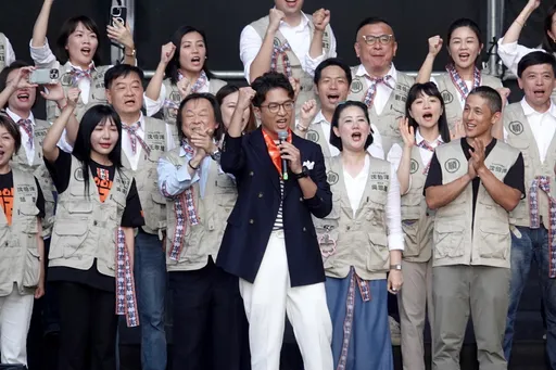 10萬人擠爆競總！人潮蔓延至中山北路　沈伯洋：把洋流流向北市府