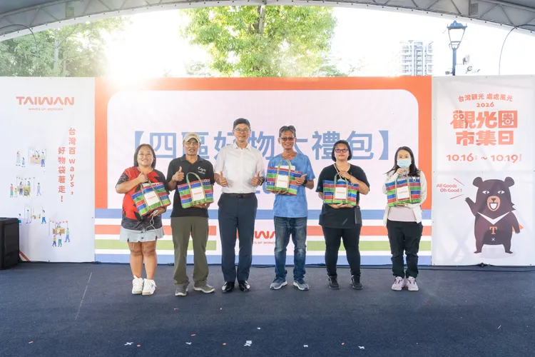台灣好物一次逛！觀光圈市集4天吸引數萬人，200攤熱銷、攤商忙補貨。翻攝畫面