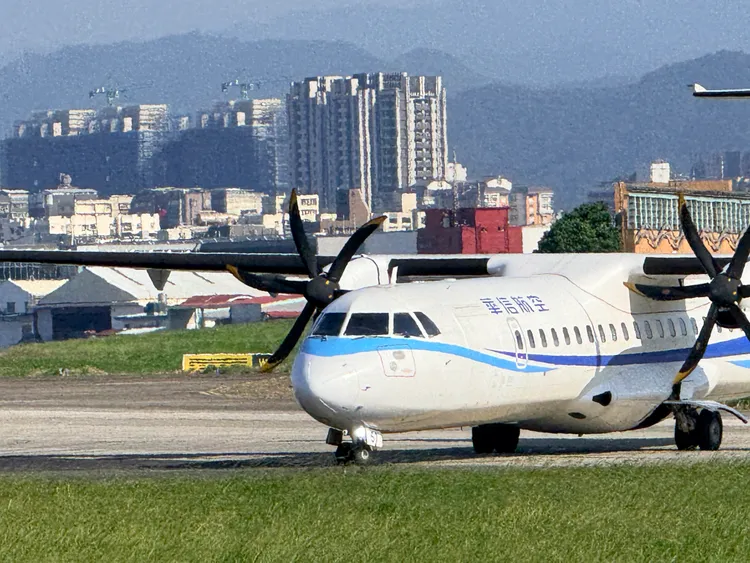 華信航空今澎湖等航線都有航班取消。攝影中心