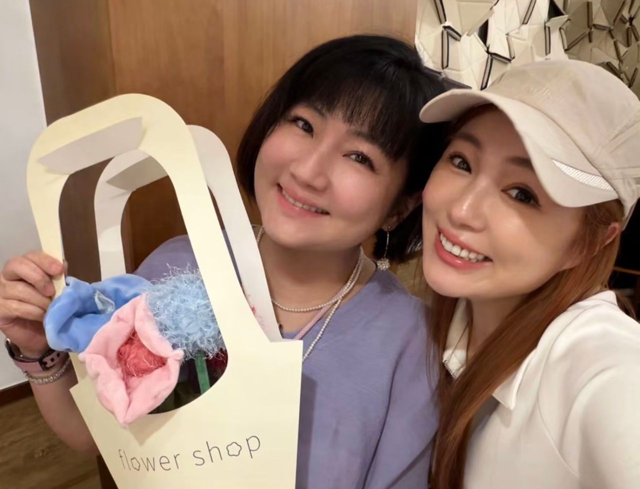 Selina今迎45歲生日 消失8個月!最新容貌曝光了