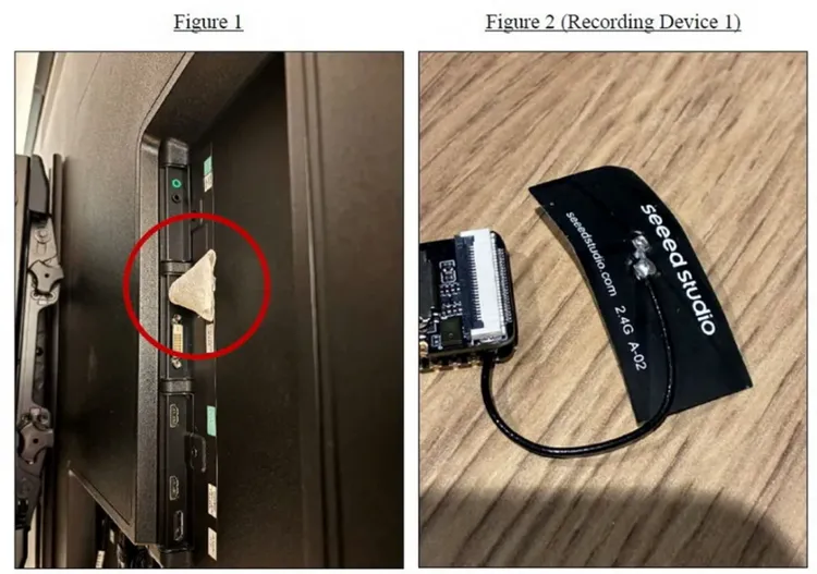 阿福贊把包著衛生紙的竊聽器裝在會議室螢幕後方。美國司法部照片