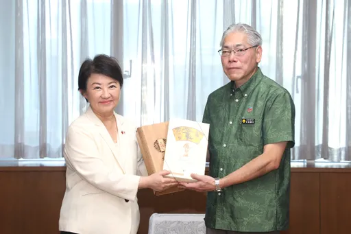 盧秀燕拜訪沖繩縣副知事　「同處第一島鏈」盼深化互信與合作