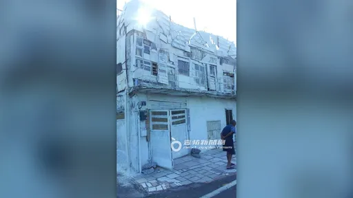 台東小白屋再傳拆除　離國慶焰火觀賞地不遠！遊客打卡留念