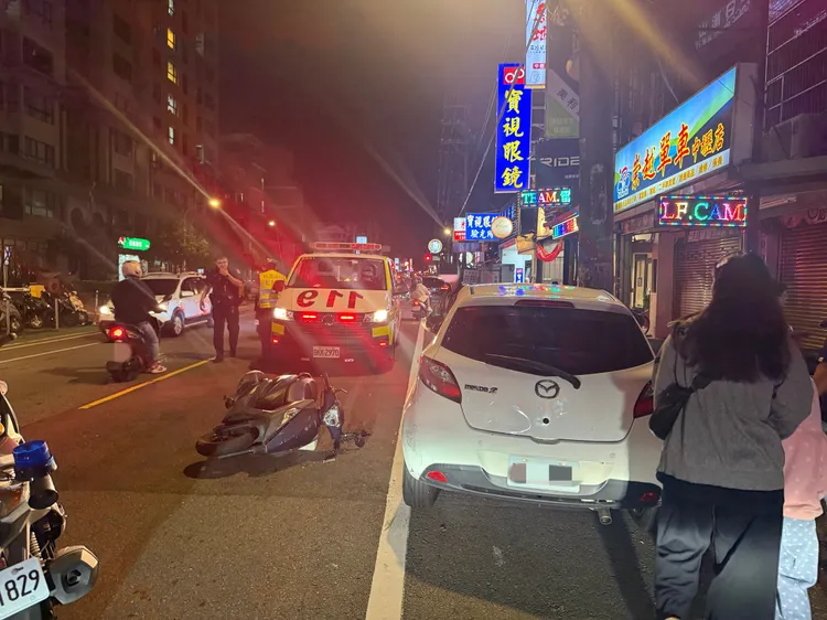 事故現場。中壢警分局提供