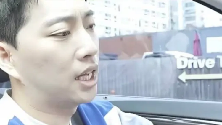 朴偉忘記要求現炸薯條變臉。翻攝自韓網