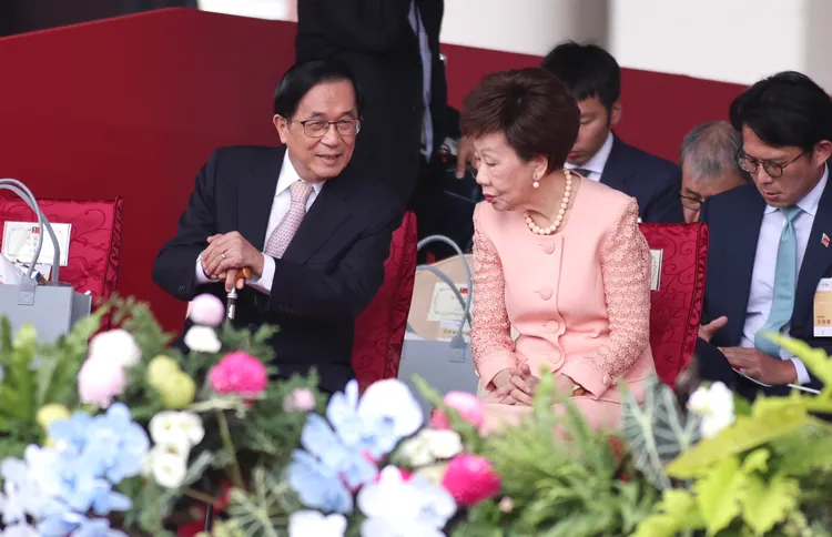 前總統陳水扁、前副總統呂秀蓮出席國慶大會。彭欣偉攝