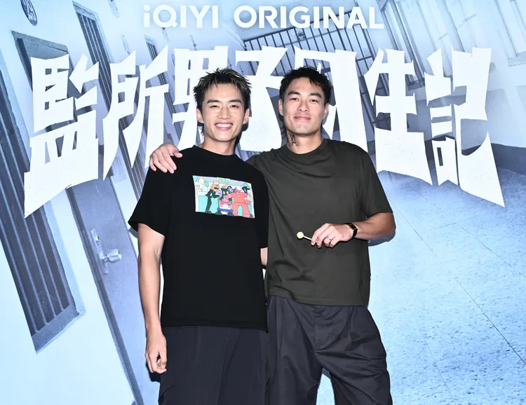 陳澤耀與楊祐寧一同慶功。彭欣偉攝