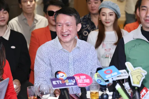 秦楊昔酒駕自甩4巴掌！允諾妻小要切腹　兒子一句話救了他