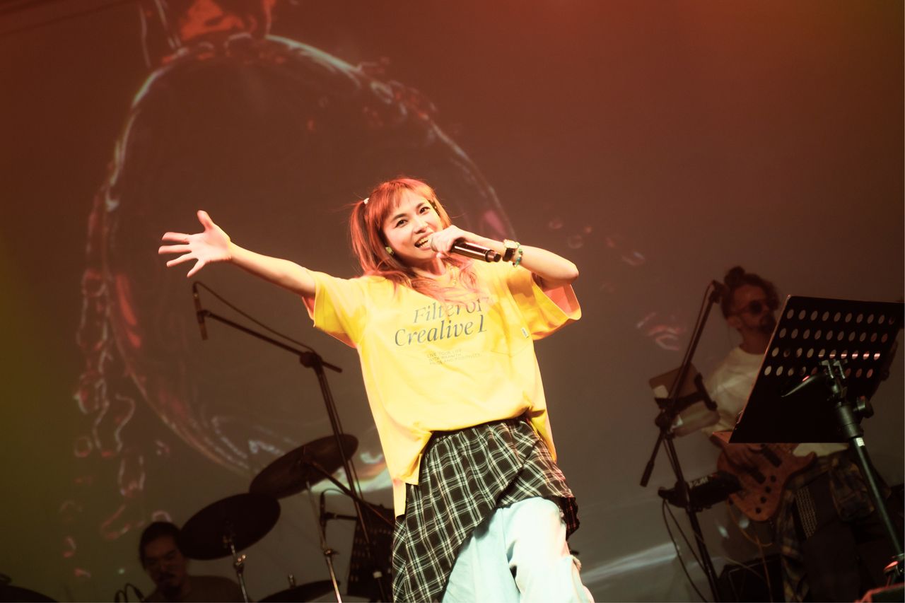 奪金沒變闊太!金曲歌后不僅離婚 還住六樓頂加、沒空洗衣服