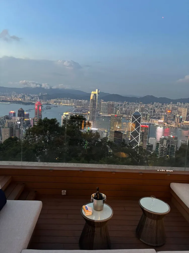 香港維多利亞港景色有著小S一家人特別的回憶。讀者提供