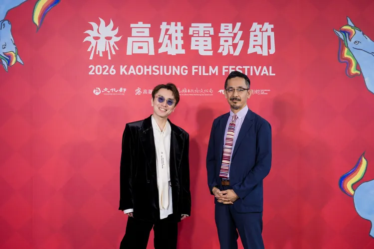 《平行與垂直》演員安田章大（左起）、導演小林聖太郎。高雄電影節提供
