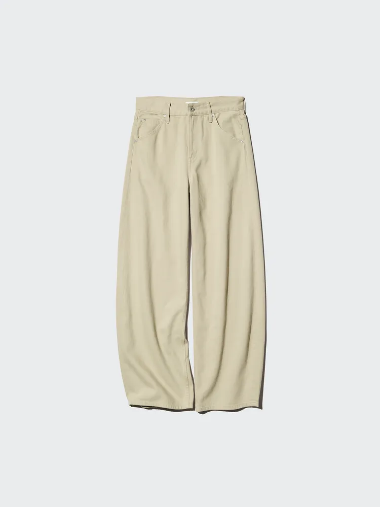 UNIQLO繭型牛仔褲，1290元。品牌提供