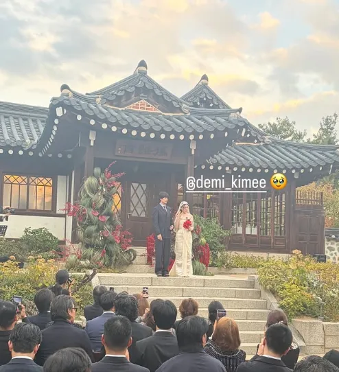 金高銀在IG分享婚禮照片，金容智結婚的消息才曝光。翻攝金高銀IG