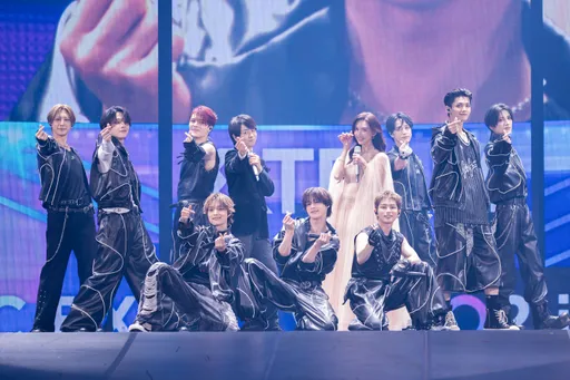 直擊｜櫻井翔攜林志玲、&TEAM跳《心電心》！ATEEZ「震胸舞」炸裂小巨蛋
