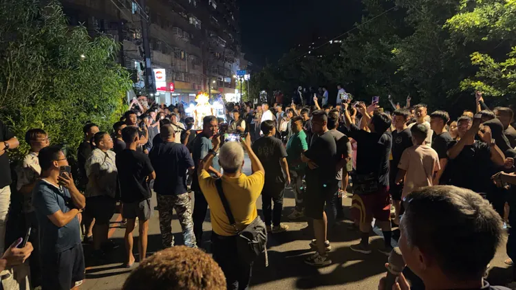 現場聚集民眾。民眾提供