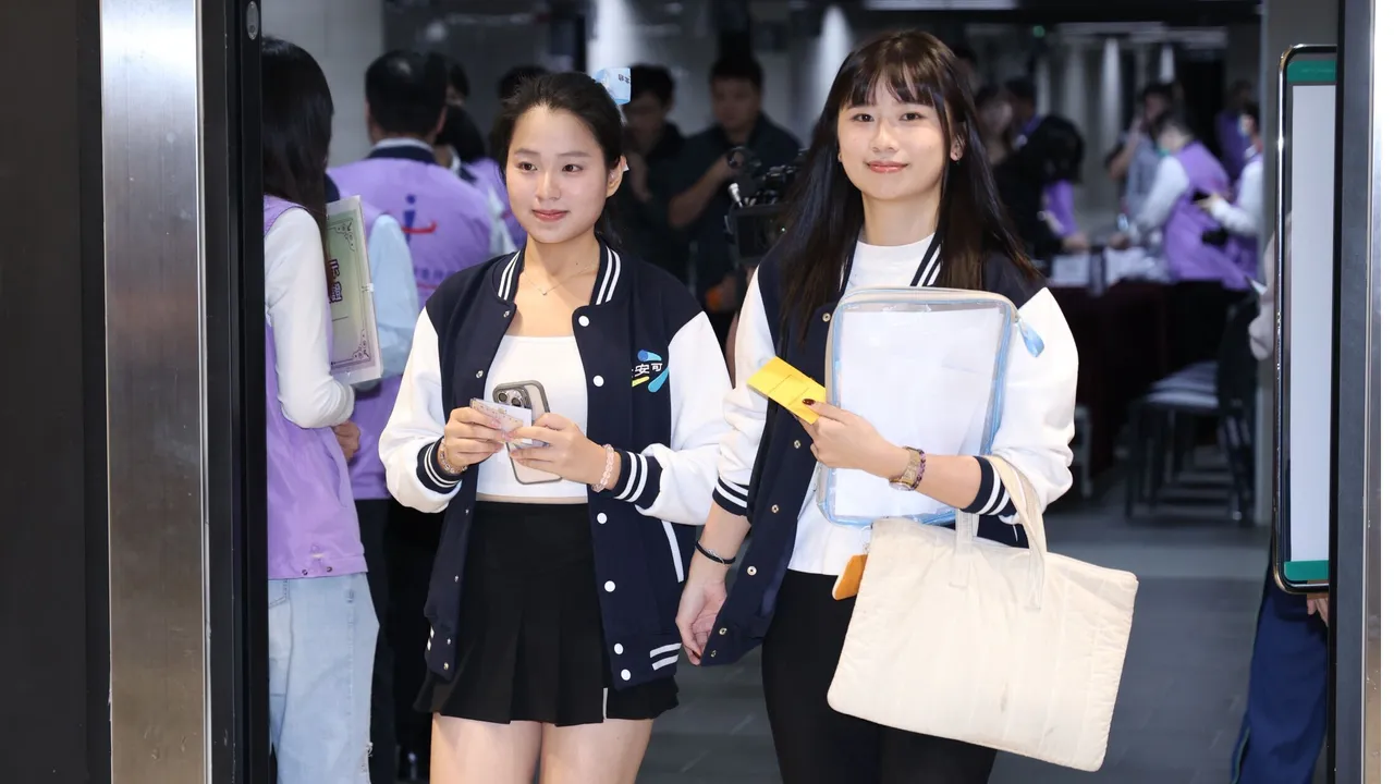 蔣萬安首投族女生　吳欣岱爆「她是統戰女孩」