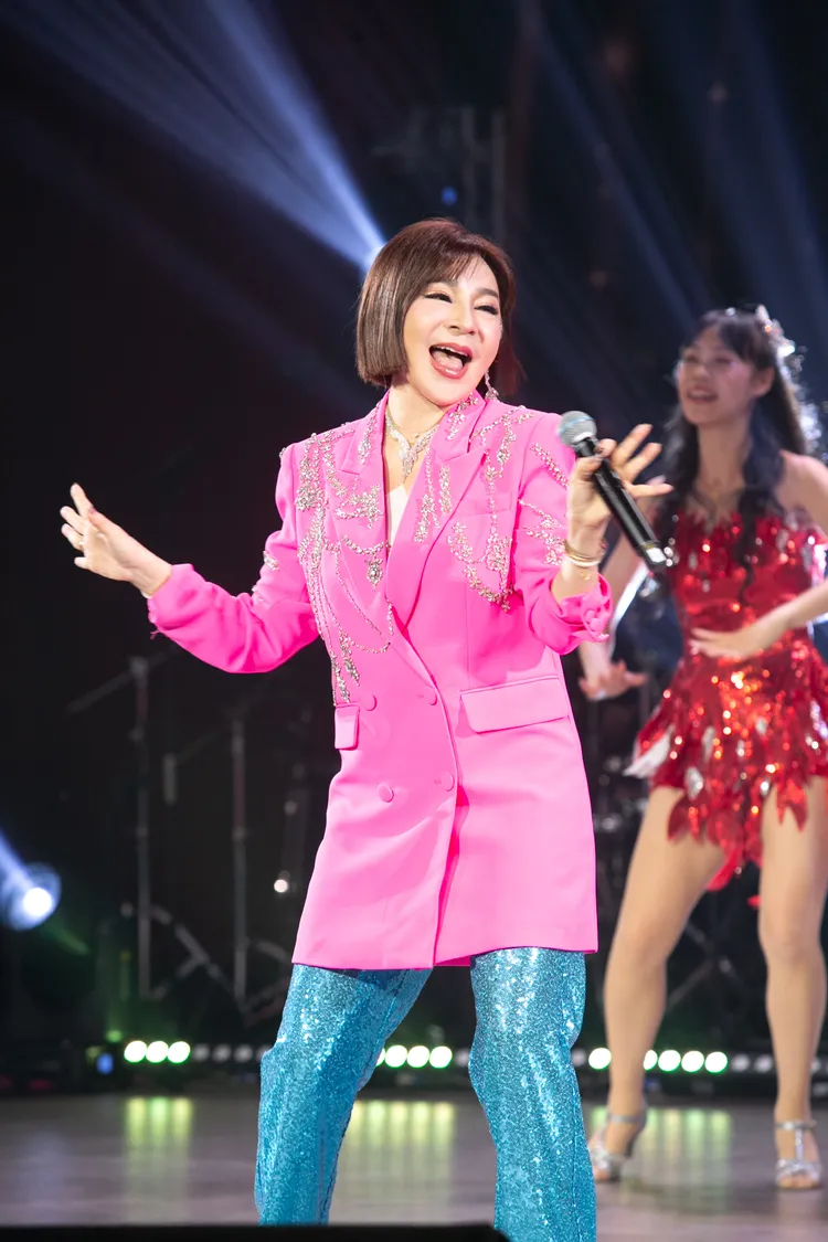 王彩樺日前右胸撞傷也成笑點。劍湖山世界提供