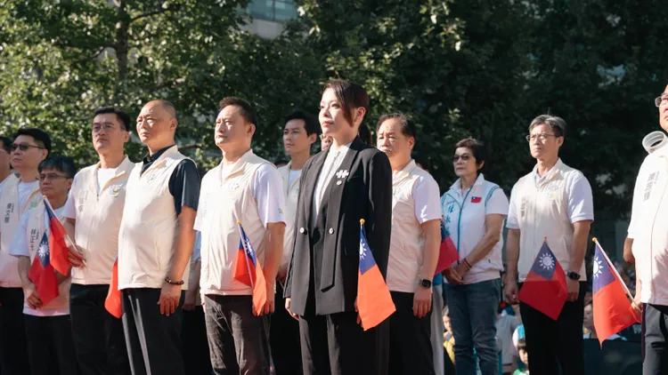 高虹安參加國慶升旗典禮。新竹市府提供
