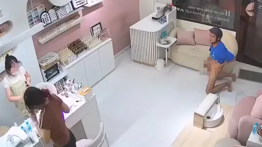 露鳥男闖美甲店尻槍「22秒完事」　赤腳女客超衰踩到遺留物