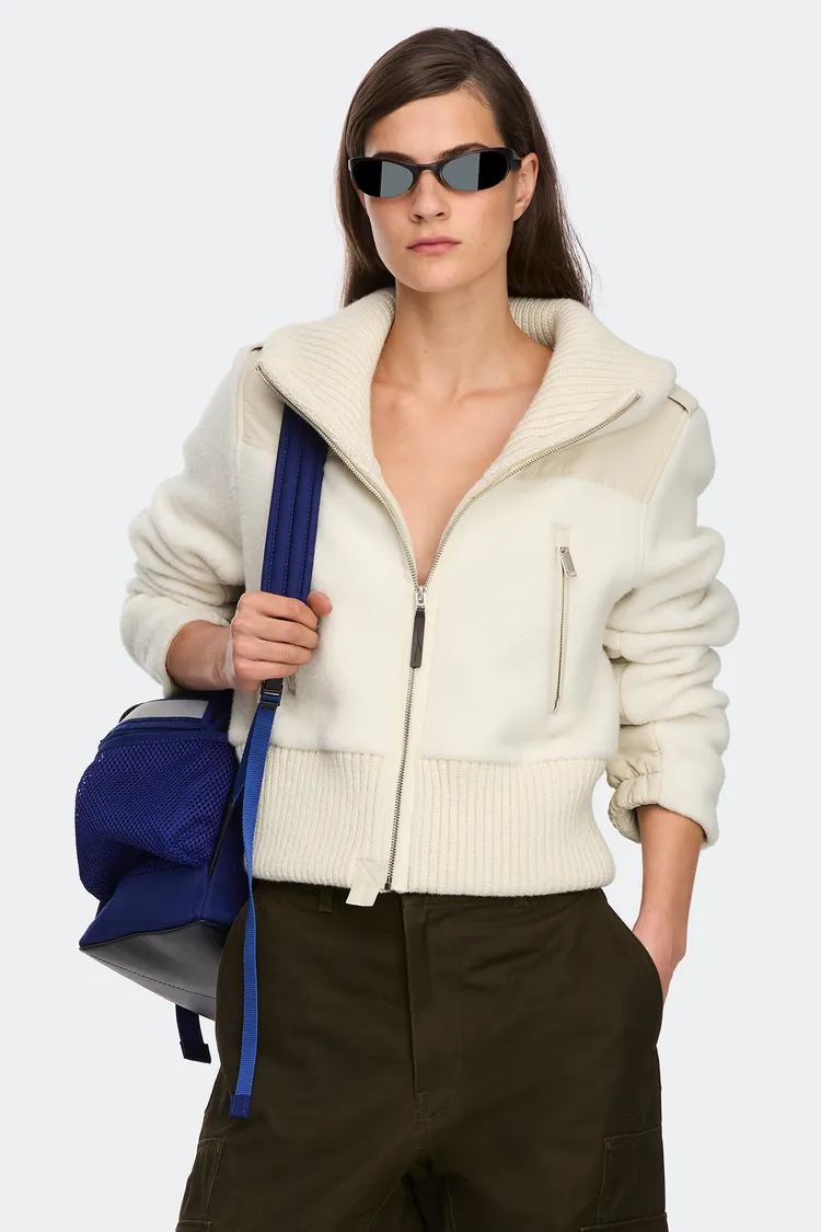 Canada Goose Varyn短版抓絨外套，4萬5100元。品牌提供