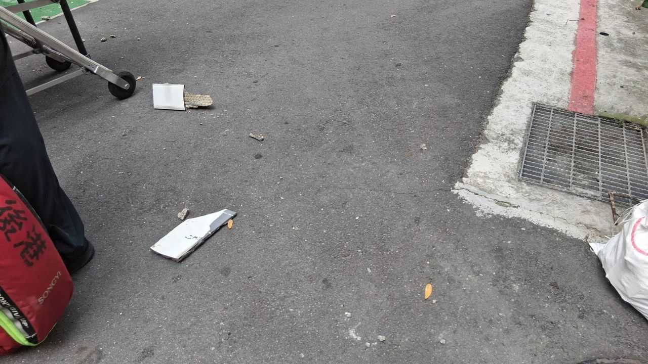 北投民宅磁磚掉落 砸傷1人送醫