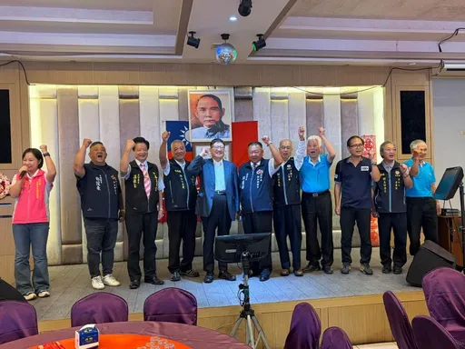 選舉日接近！楊文科站出來挺徐欣瑩　「共同打拚、迎向勝利」