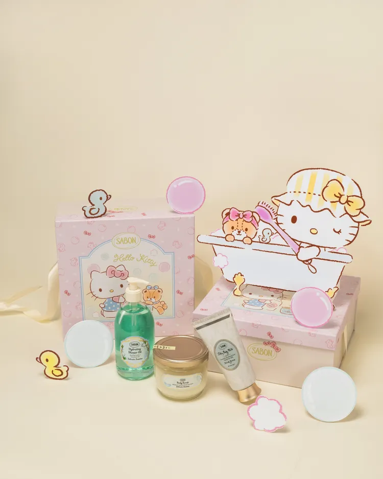 周年慶期間明星三部曲3件88折，搭配Hello Kitty限量禮盒。品牌提供