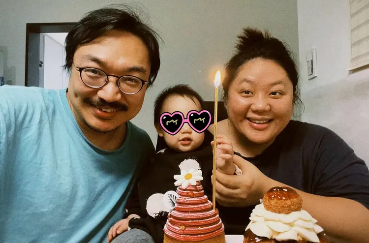 蔡嘉茵（右）和老公現在就幫女兒累積財富。翻攝自蔡嘉茵IG