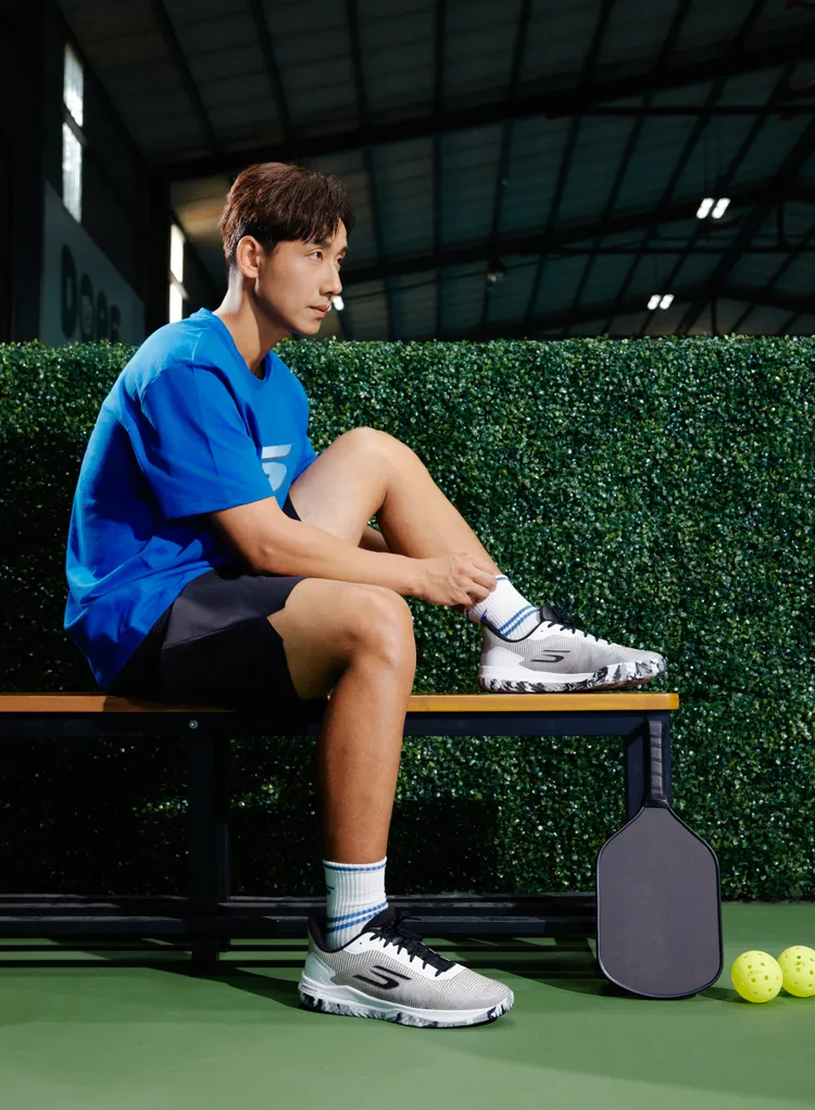 SKECHERS針對高階匹克球競技需求打造Viper Court Pro 2.0專業鞋款。品牌提供