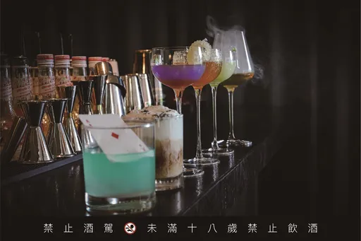 慕舍酒店Lounge Vino推「童話故事下集」　在城市天際線上喝進成人童話