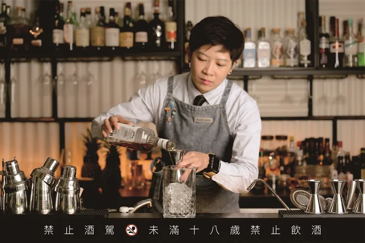 Lounge Vino首席調酒師 Anber。業者提供