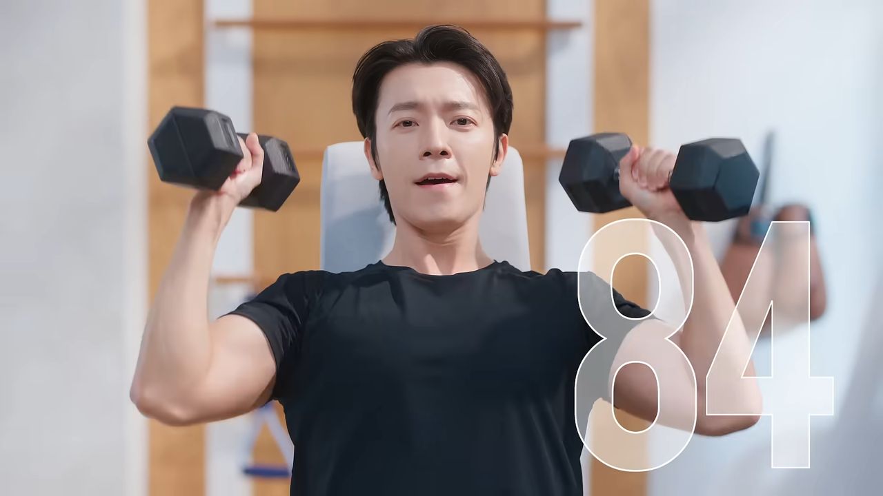 SJ台灣廣告+1!東海秀二頭肌代言保健食品 限量小卡、立牌開搶