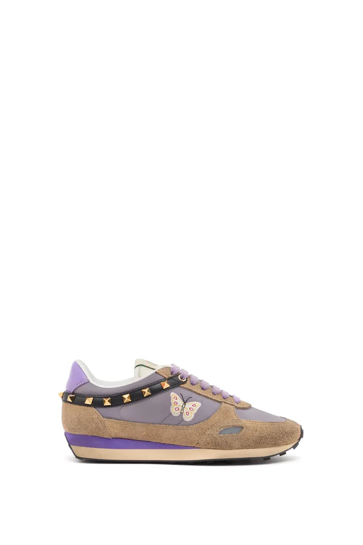 Valentino Garavani Stud up運動鞋，2萬7200元。品牌提供