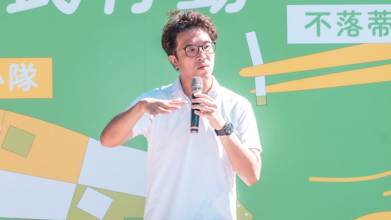 沈伯洋這樣回應毒品爭議 楊植斗:學歷很好但是個白痴