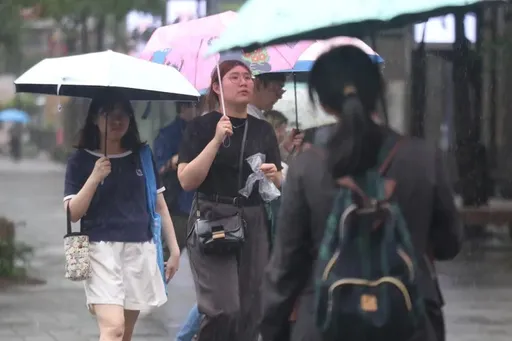 低溫下探1字頭！下週一東北季風報到　4天冷空氣發威