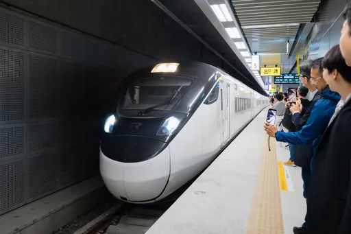 台南鐵路地下化今通車　數百員工徹夜未眠切換軌道