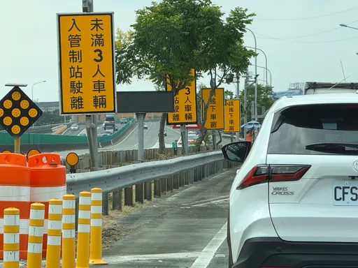 國慶連假第2天車潮湧現！國5北向恐塞到隔天凌晨　最佳上路時間曝光