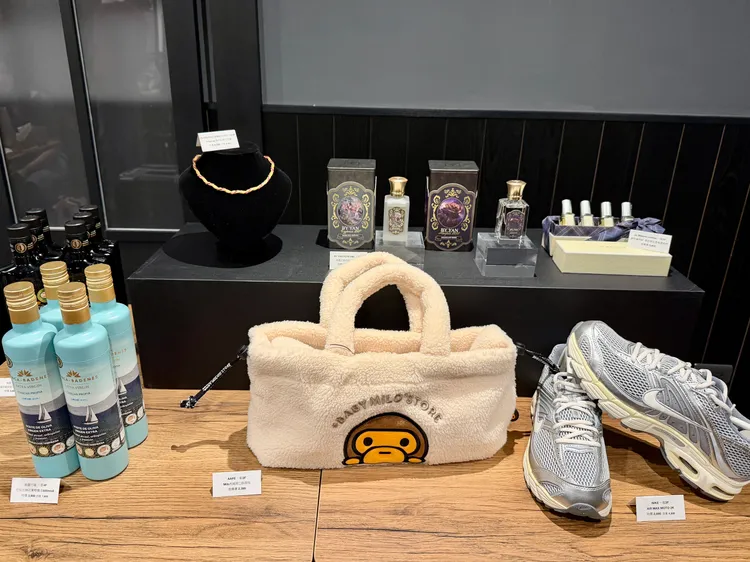DIAMOND TOWERS週年慶祭出限定消費單筆刷1萬元送1萬點等優惠。莊偉祺攝