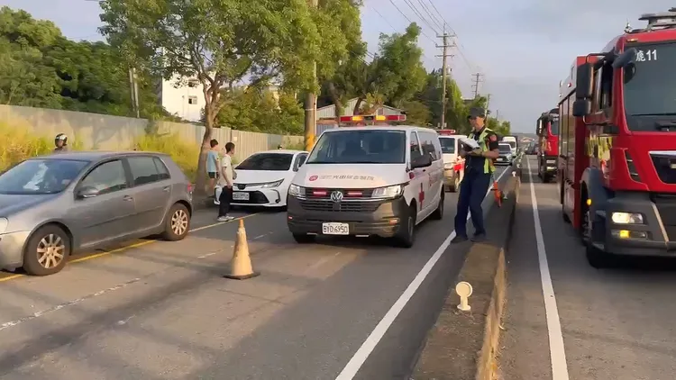 現場多輛消防車、救護車。民眾提供
