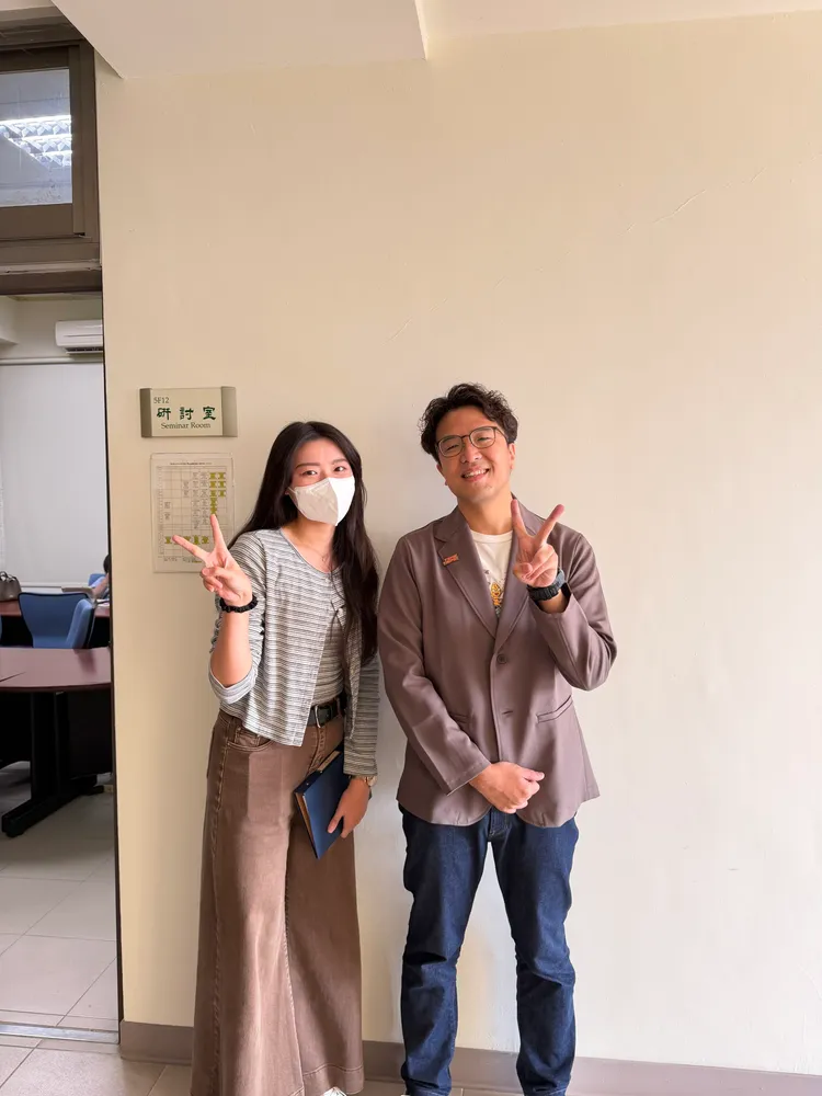 犯研所學生曬出與沈伯洋合照。Threads網友「@cpc.__0513」授權提供