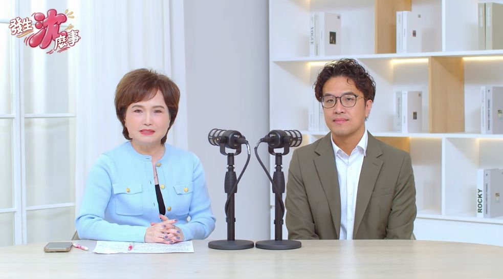 沈春華問「蔣萬安身體不適辯論可延嗎?」 沈伯洋秒回4字