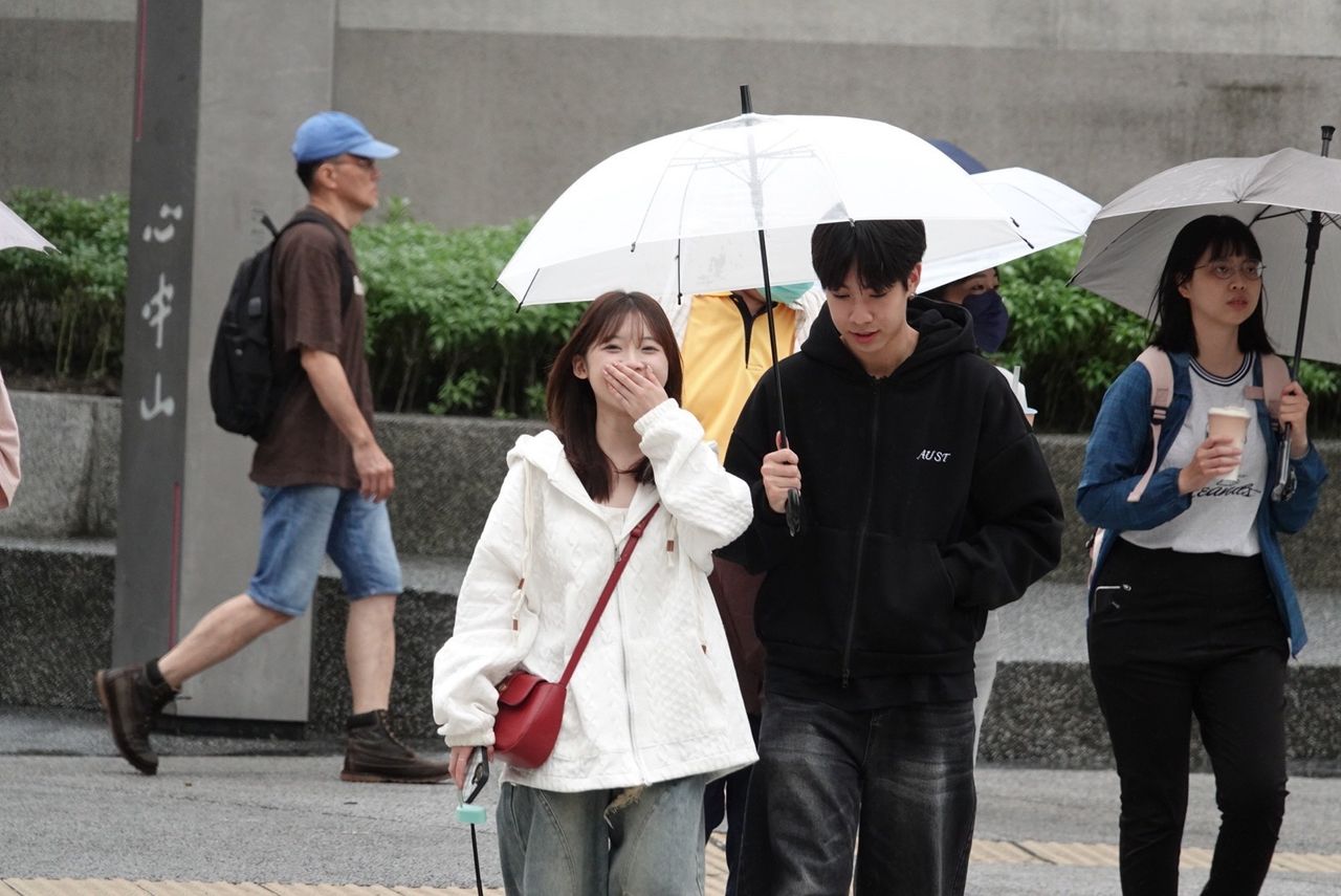 今冷探17.6℃ 「這2天」雨變大!1週天氣搶先看